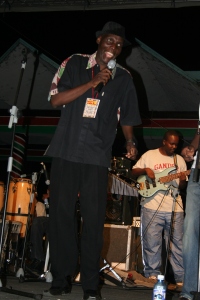 Tuku performs at the World Social Forum in Nairobi (January, 2007)